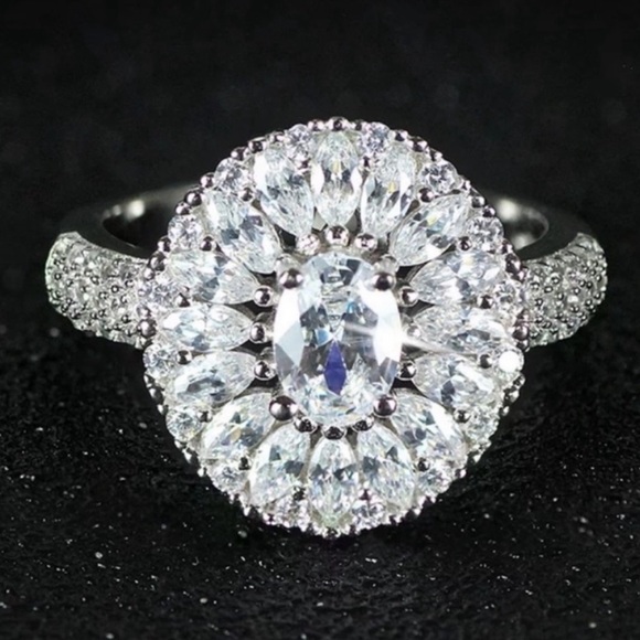 💯 NEW MARQUISE 925 STERLING SILVER OVAL DIAMOND RING, CUTE RING, SHINY RING. - Picture 4 of 4